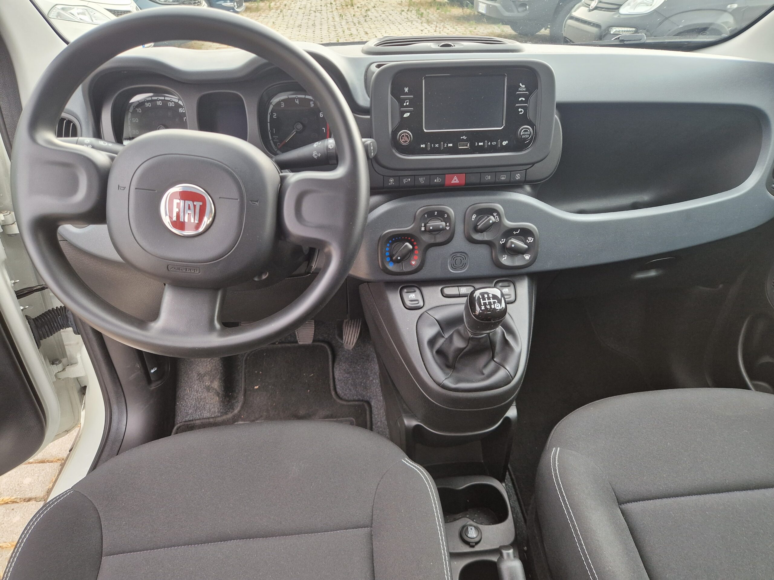 Fiat Panda Hybrid 1.0 FireFly