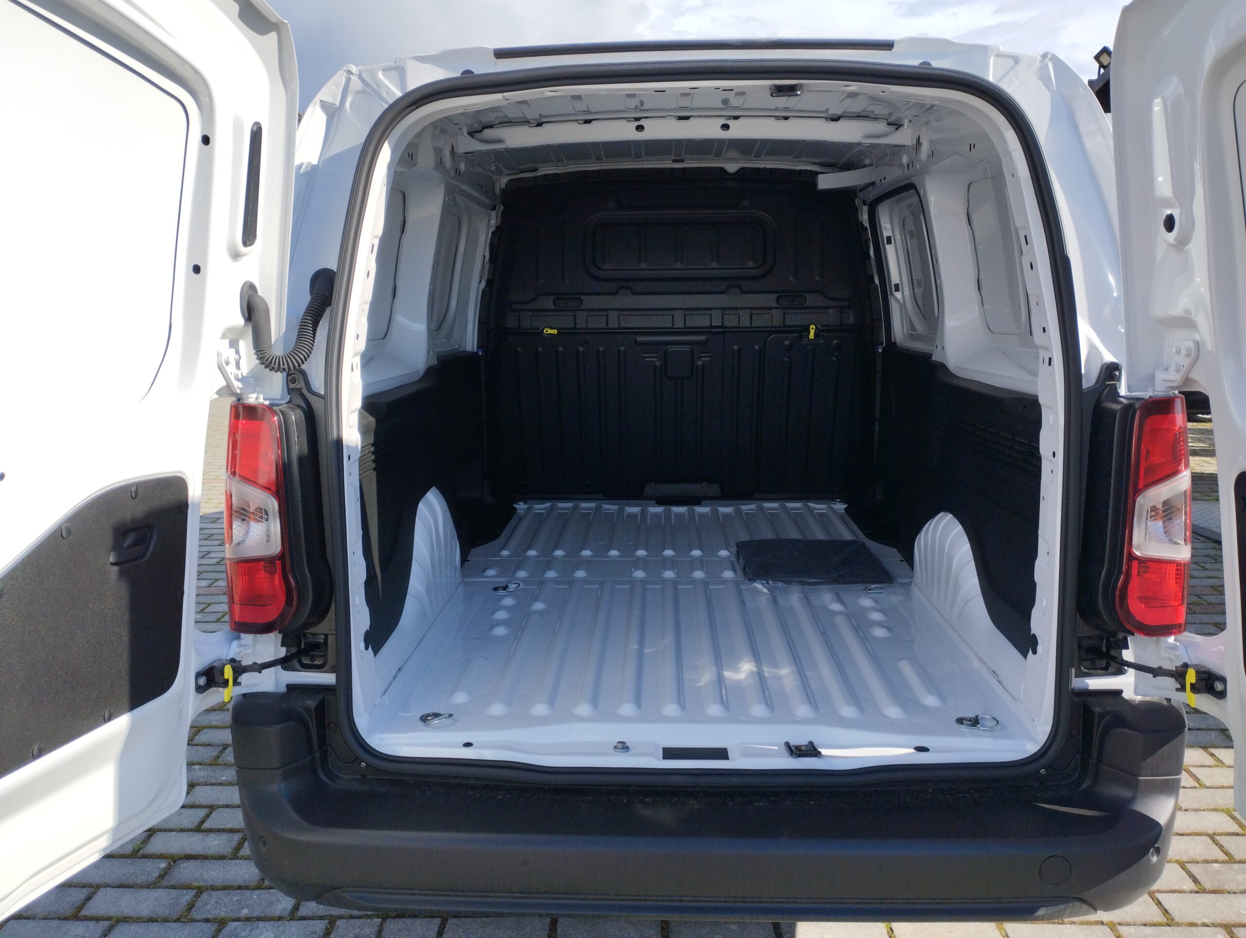 Fiat Doblò 4° serie 1.5 BlueHdi Passo Lungo PREZZO PIU’ IVA