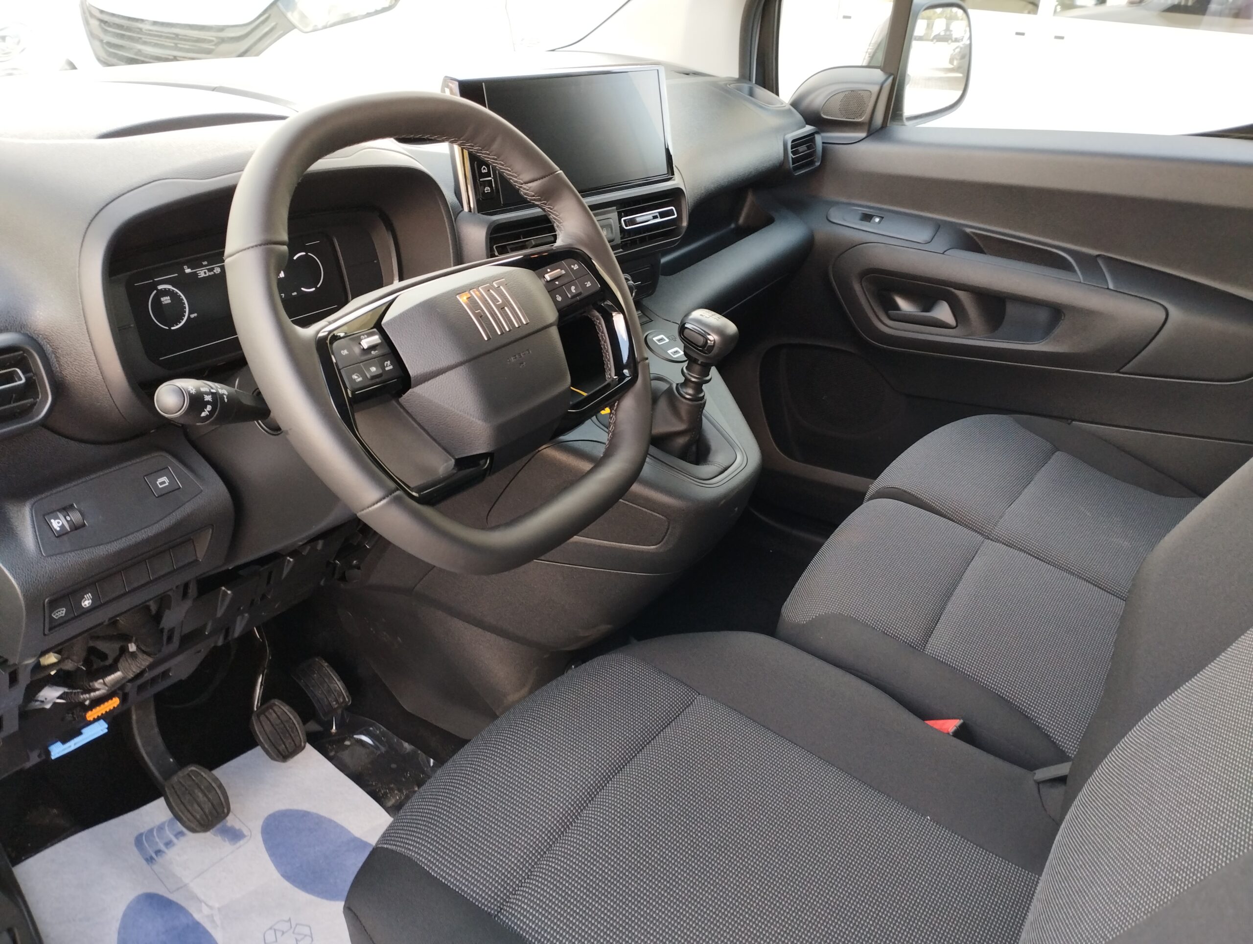 Fiat Doblò 4° serie 1.5 BlueHdi Passo Lungo PREZZO PIU’ IVA