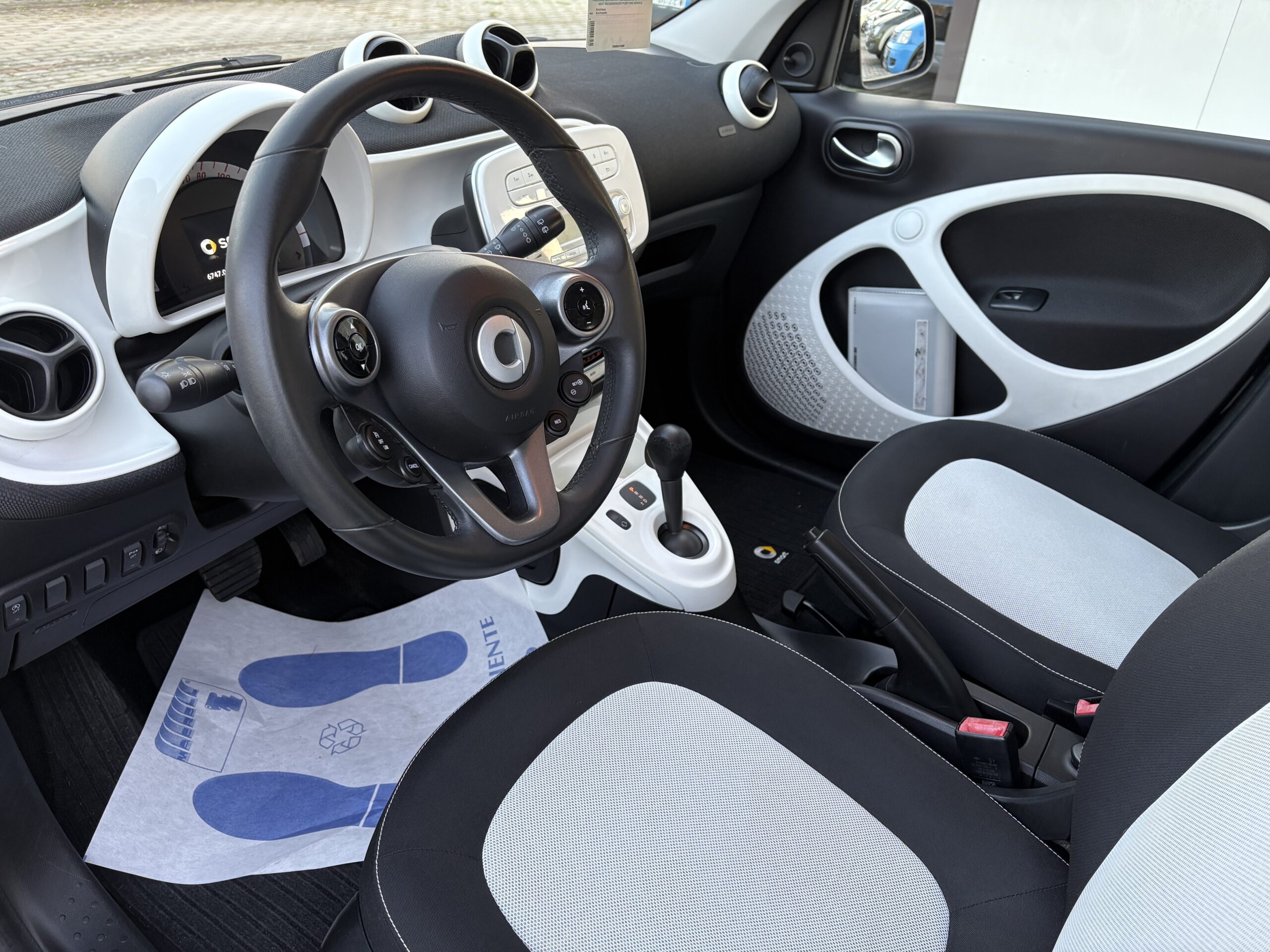 Smart Four Four Passion