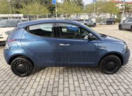 Lancia Y Hybrid