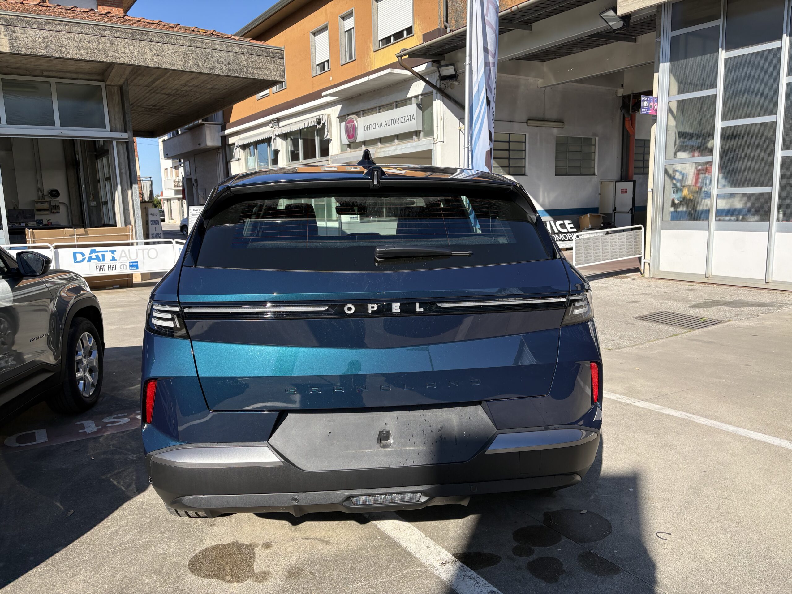 Opel Grandland Hybrid Edition