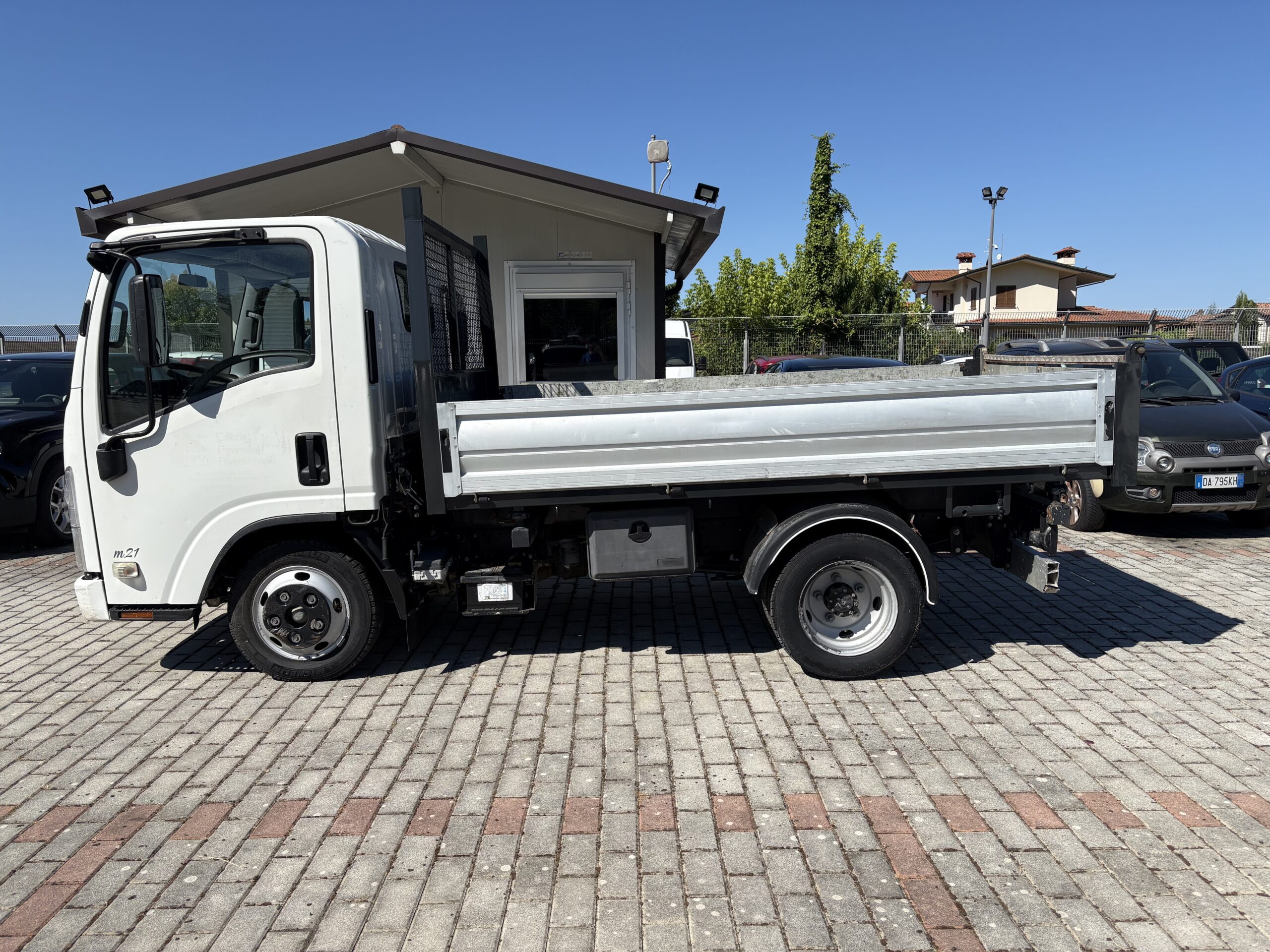 Isuzu M21 Ribaltabile PREZZO PIU’ IVA