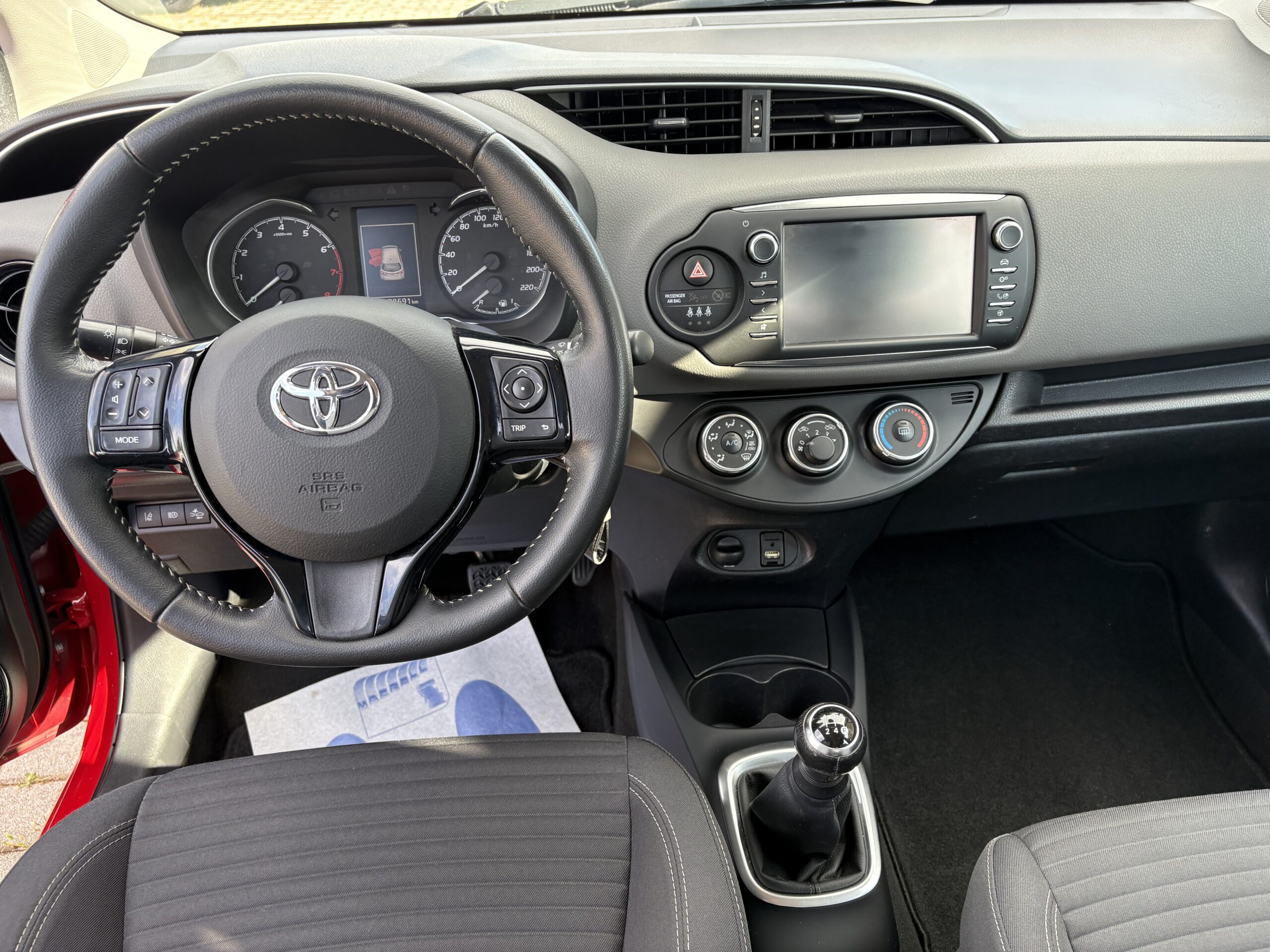 Toyota Yaris Cool