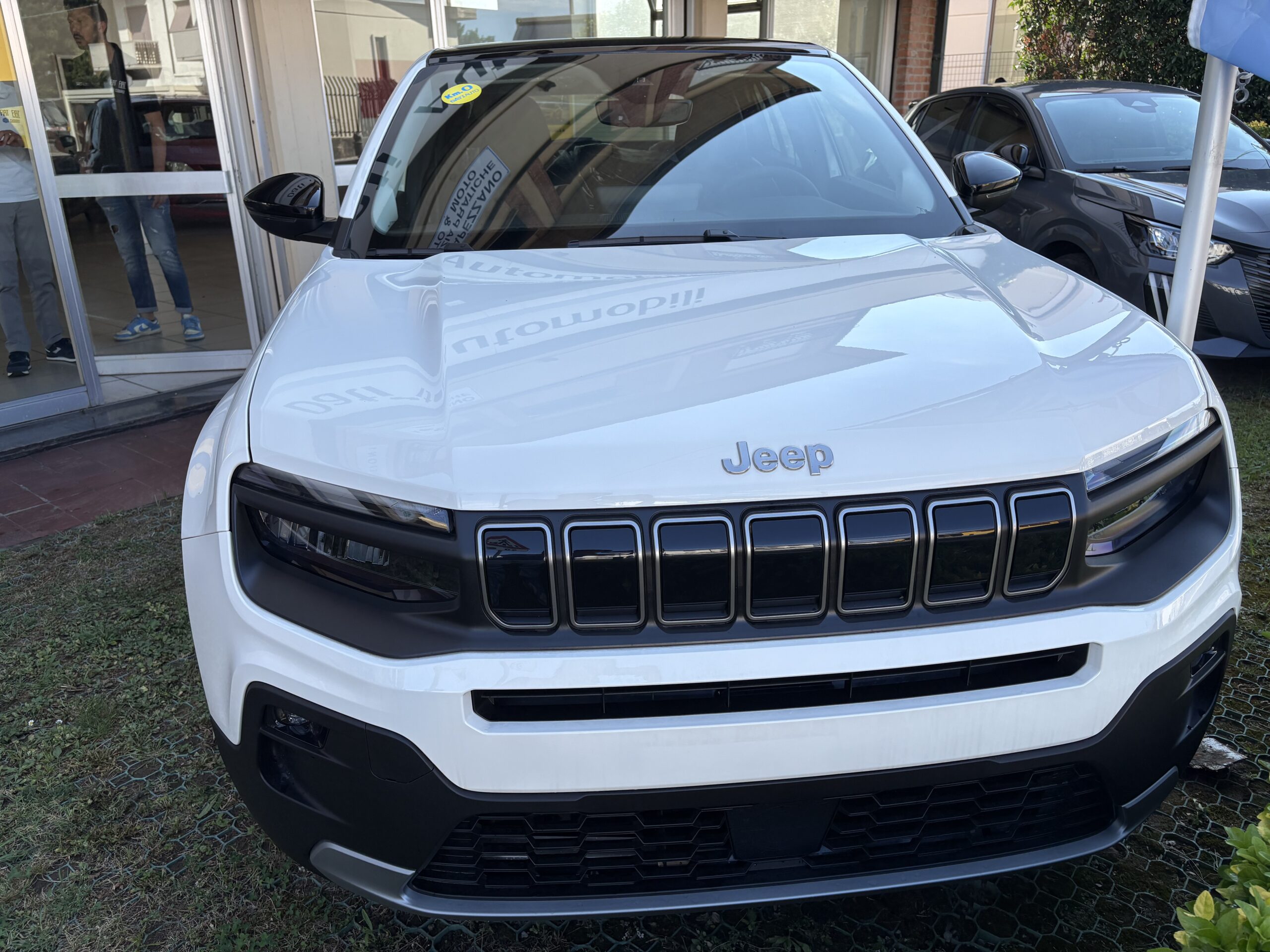 Jeep Avenger 1.2 Hybrid Tech&Sky