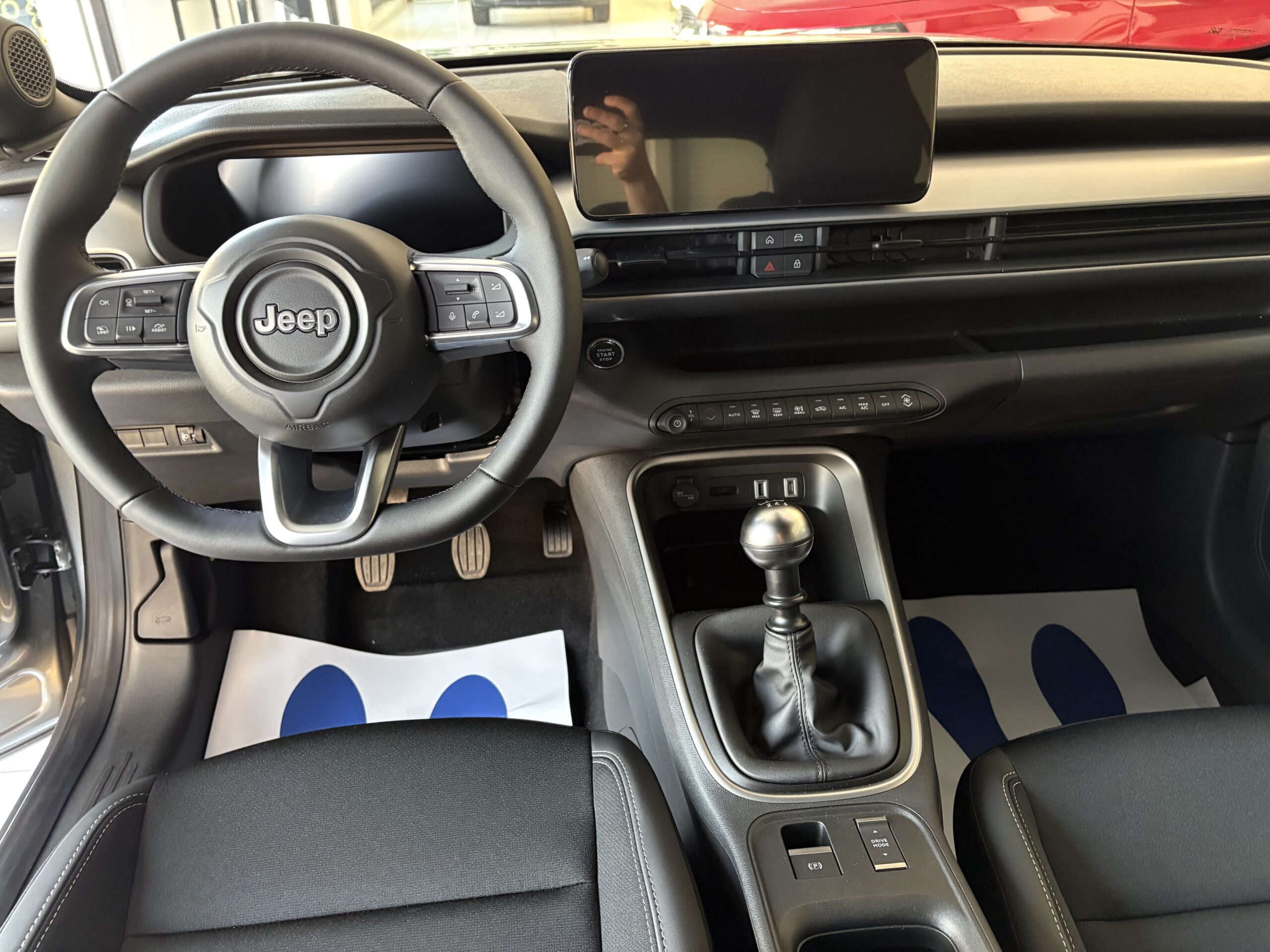 Jeep Avenger Summit