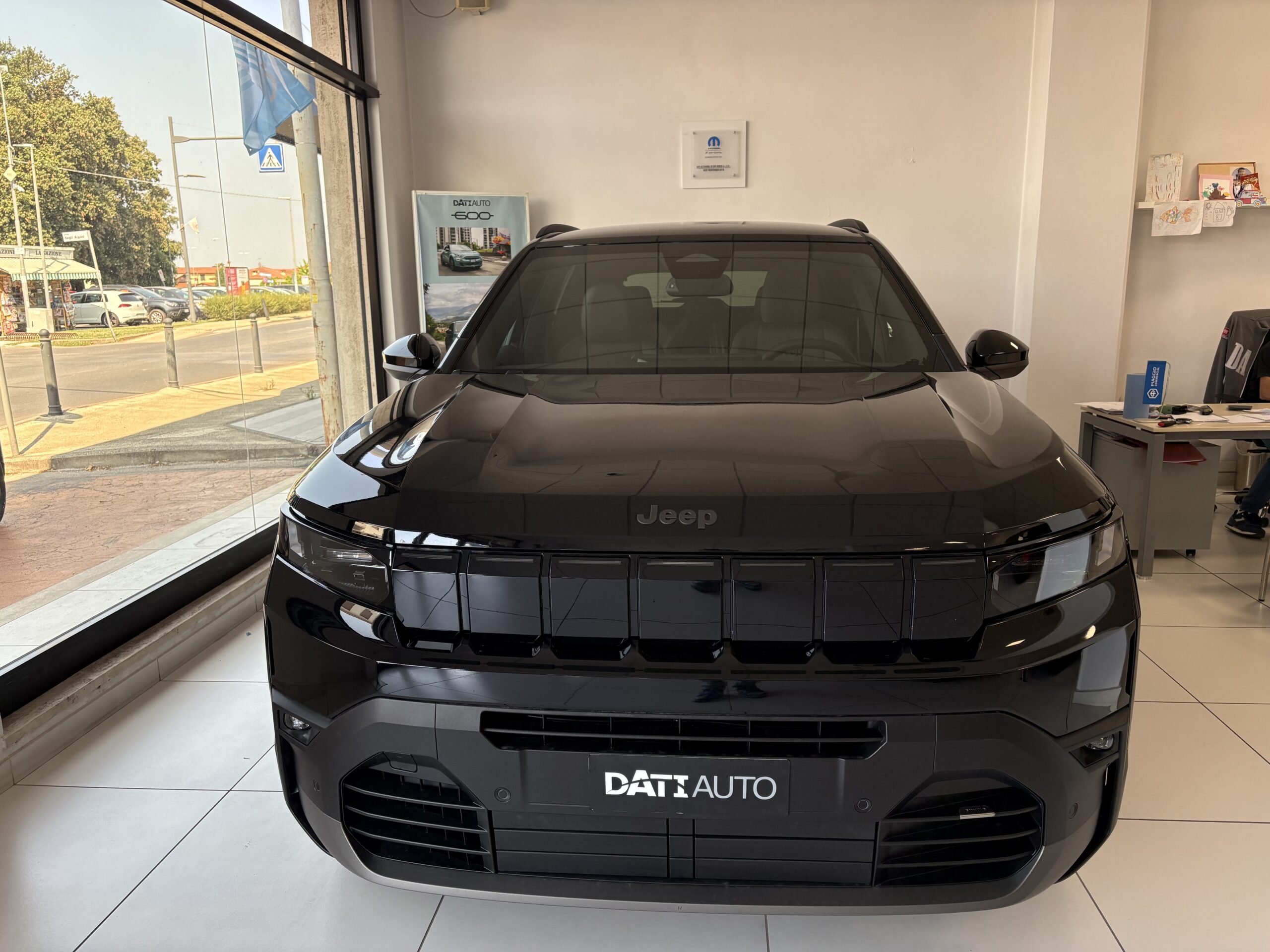 Jeep Compass Summit Hybrid