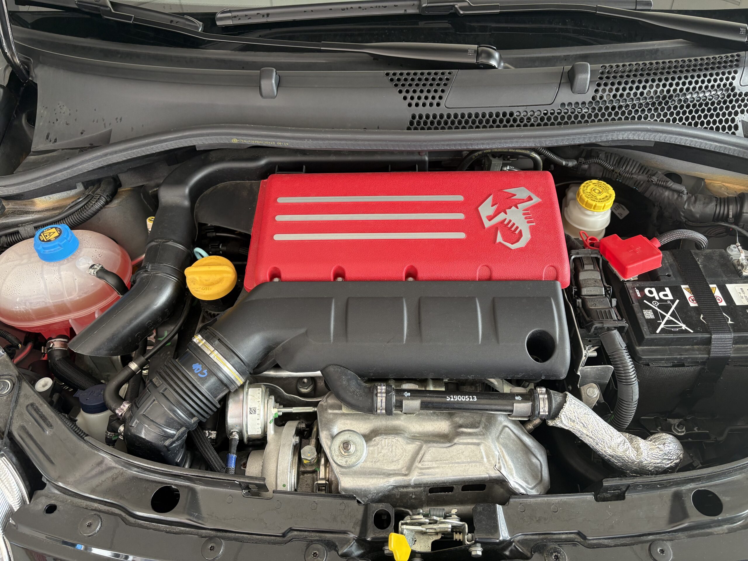 Abarth 695 75° Anniversario